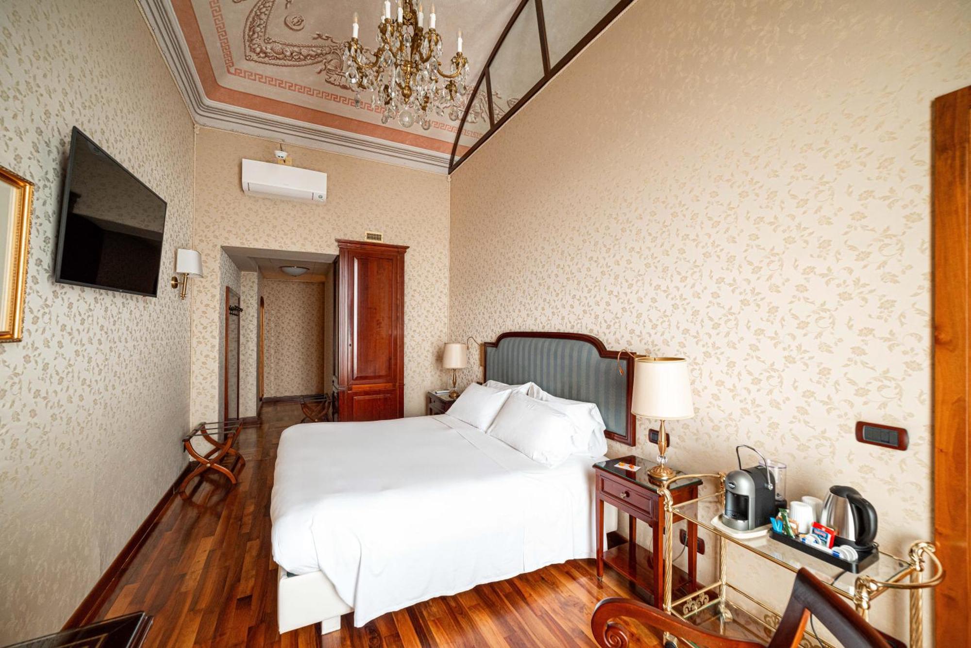 Phi Hotel Principe Кунео Екстер'єр фото