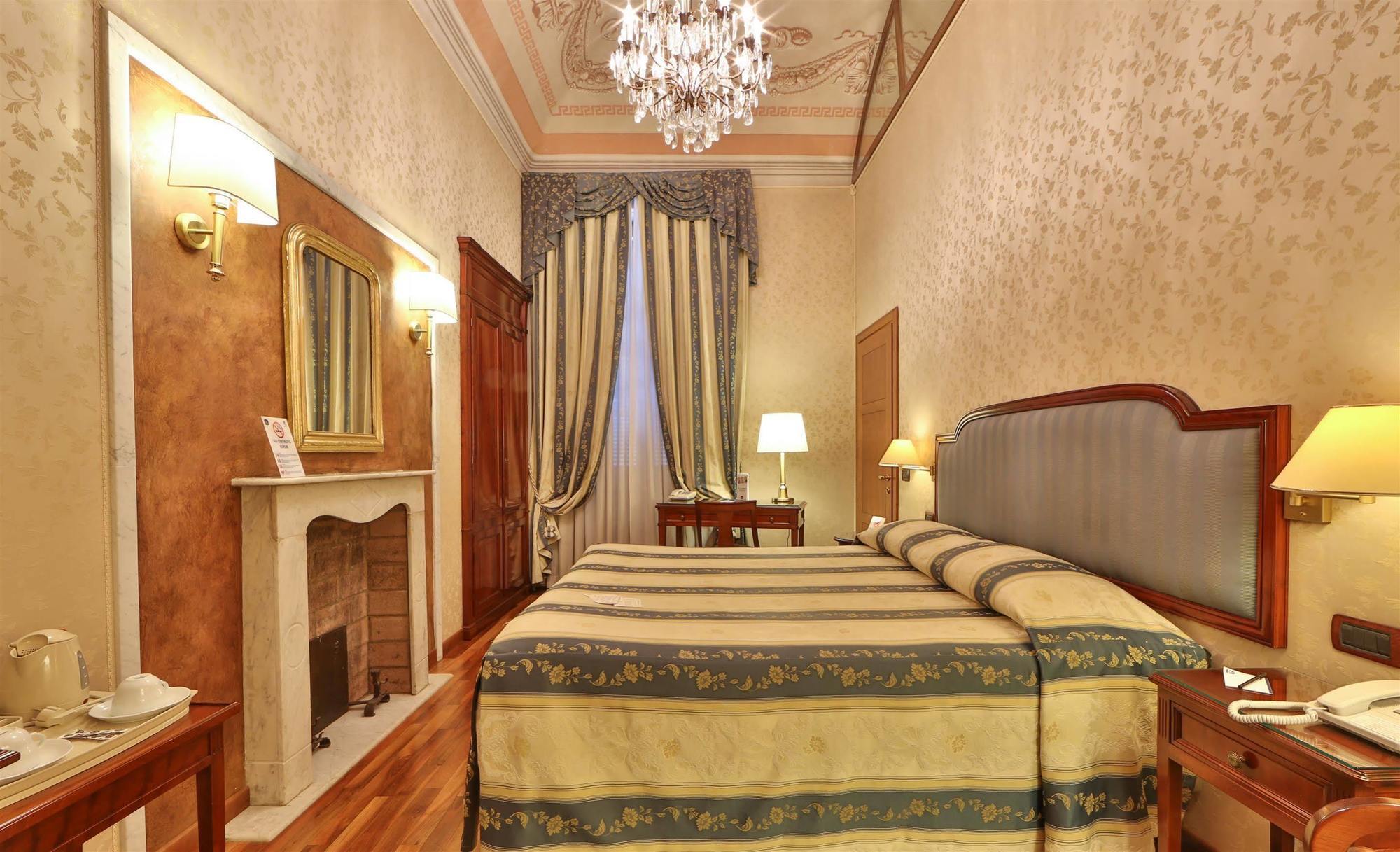 Phi Hotel Principe Кунео Екстер'єр фото